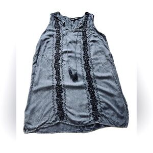 S.R. Fashion Gray Embroidered Boho Sleeveless Dress Size Large